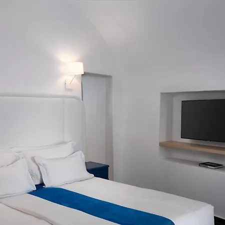 Ξενοδοχείο Katikies Santorini - The Leading Of The World 4*
