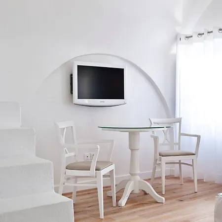 Ξενοδοχείο Katikies Santorini - The Leading Of The World 4*